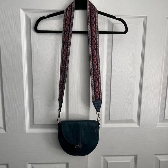 Ora Delphine Small Saddle Bag Emerald Green Pebbled Leather Guitar Strap Crossbo - Picture 5 of 12